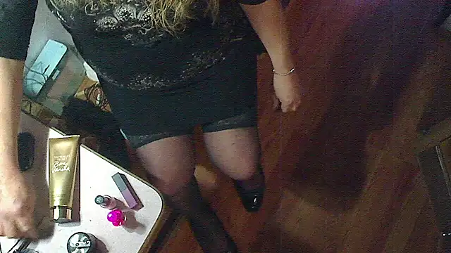 jessicalove99 online show from February 14, 5:41 am