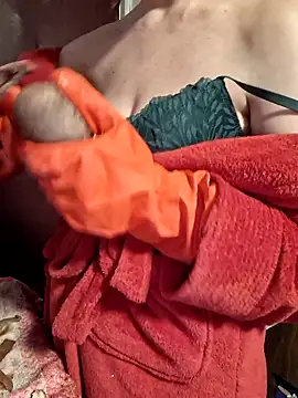 Snapshot of _Kitti_ chatting on November 19, 5:46 pm Kitti online show from November 19, 5:46 pm