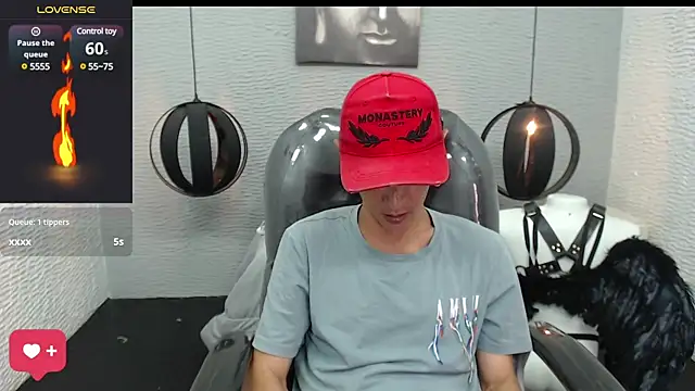 Snapshot of andy_dwels777 chatting on February 23, 8:22 pm andy dwels777 online show from February 23, 8:22 pm