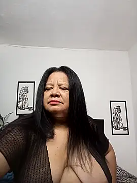 Shanttal0272 online show from November 18, 3:16 pm