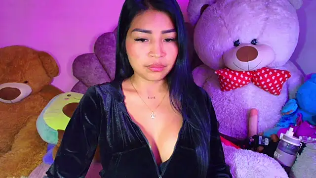 Pocahontascute 33 online show from June 5, 2:12 pm