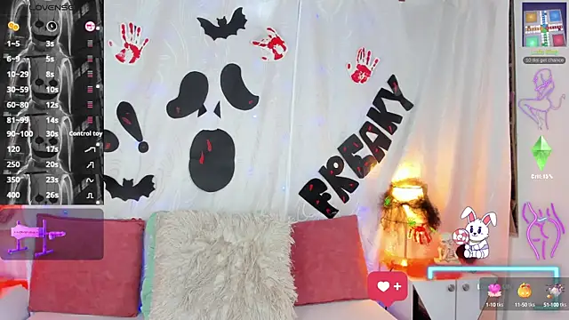 Snapshot of CristalSofiaHOT chatting on October 16, 12:39 pm CristalSofiaHOT online show from October 16, 12:39 pm