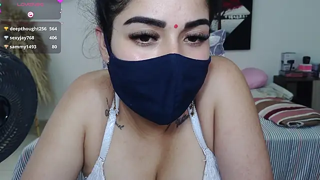 Snapshot of umarany chatting on January 6, 6:31 pm umarany online show from January 6, 6:31 pm