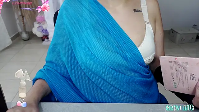 Snapshot of umarany chatting on March 3, 3:53 pm umarany online show from March 3, 3:53 pm