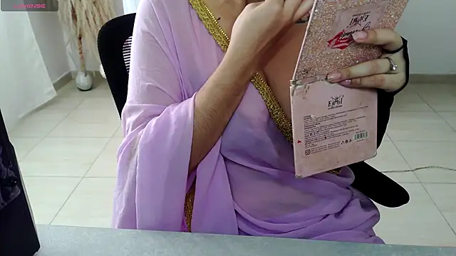 Snapshot of umarany chatting on March 4, 2:21 pm umarany online show from March 4, 2:21 pm