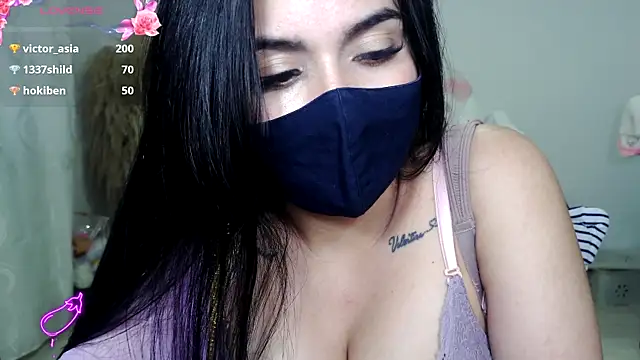 Snapshot of umarany chatting on March 10, 11:38 pm umarany online show from March 10, 11:38 pm