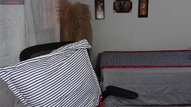 Snapshot of umarany chatting on September 11, 12:38 pm umarany online show from September 11, 12:38 pm