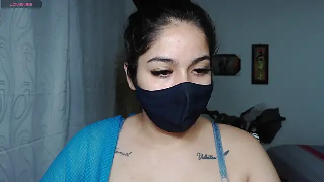 Snapshot of umarany chatting on September 20, 1:23 pm umarany online show from September 20, 1:23 pm