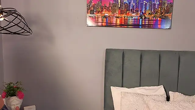 Alli cooper online show from March 24, 11:15 am