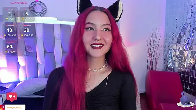Megan wolf1  online show from March 22, 4:45 am