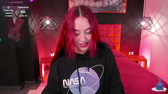 Megan wolf1  online show from November 15, 3:37 am