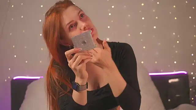 LoisJo online show from December 11, 9:55 pm