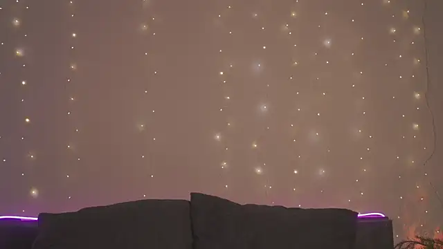 LoisJo online show from December 15, 10:04 pm