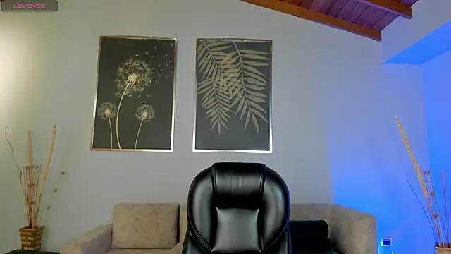 AmberLewis  online show from October 23, 3:17 am