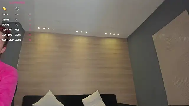 RosalineFiore online show from December 19, 6:23 pm