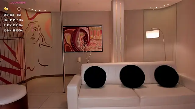 RosalineFiore online show from December 30, 6:05 pm