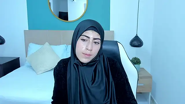 Snapshot of chaymae_nah_ chatting on January 9, 12:09 pm chaymae nah online show from January 9, 12:09 pm