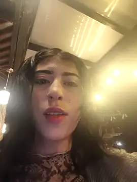 Snapshot of chaymae_nah_ chatting on April 9, 12:32 am chaymae nah online show from April 9, 12:32 am