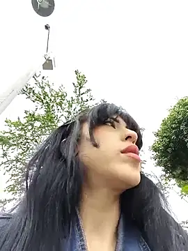 Snapshot of chaymae_nah_ chatting on April 18, 7:07 pm chaymae nah online show from April 18, 7:07 pm