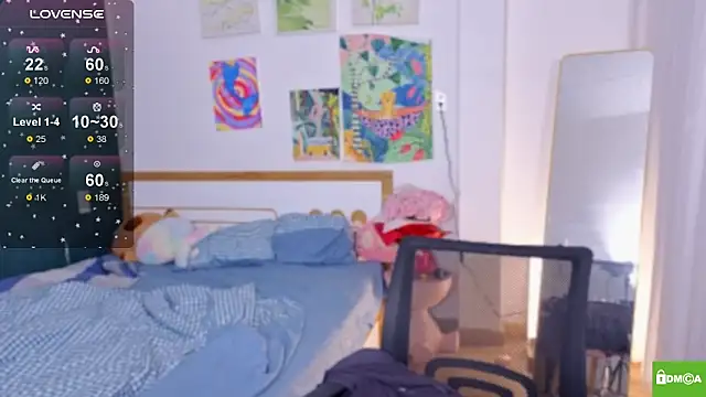 HanahCute online show from October 28, 12:14 am