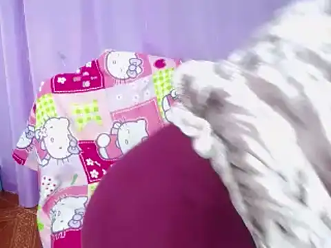 Snapshot of ameliefederline11 chatting on January 13, 1:06 pm ameliefederline11 online show from January 13, 1:06 pm