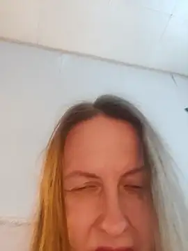 Evelina cute online show from January 15, 11:15 am