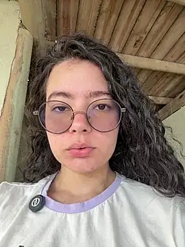 Snapshot of Antoniart_ chatting on November 5, 2:28 pm Antoniart online show from November 5, 2:28 pm