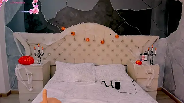 AmberGreyy  online show from October 11, 1:20 pm