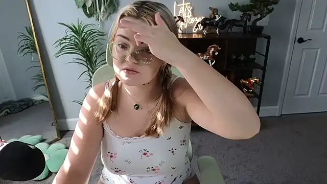 rodeobrii online show from November 3, 1:45 pm