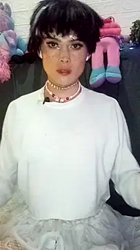 Snapshot of Devilnia9 chatting on September 25, 6:06 am Devilnia9 online show from September 25, 6:06 am