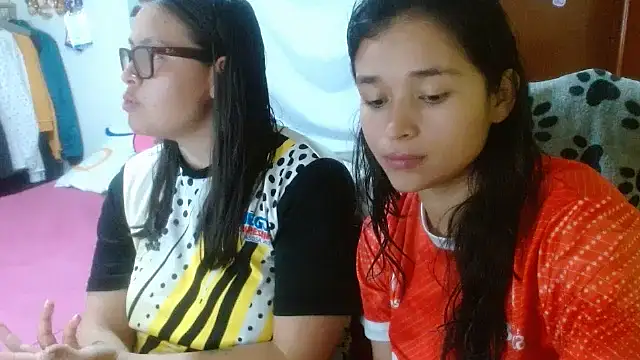 clayre and jill online show from October 14, 4:57 am