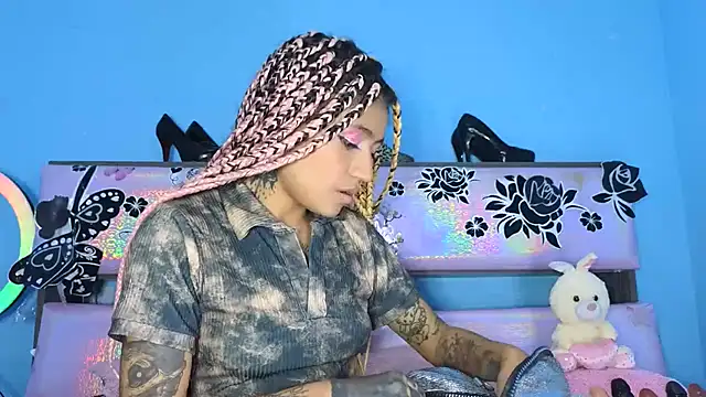 gabbiefoxthx online show from January 26, 10:23 am