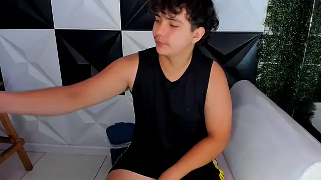 Dani cumboy online show from October 31, 3:24 pm