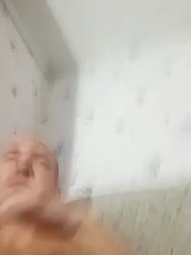 Snapshot of MityaXLoves chatting on October 4, 7:01 pm MityaXLoves online show from October 4, 7:01 pm