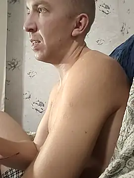 Snapshot of MityaXLoves chatting on November 18, 6:12 pm MityaXLoves online show from November 18, 6:12 pm