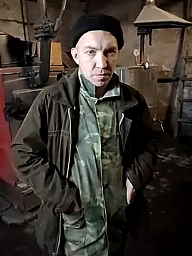 Snapshot of MityaXLoves chatting on December 14, 6:01 pm MityaXLoves online show from December 14, 6:01 pm