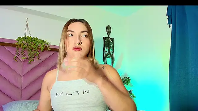 TomLondon  online show from October 4, 12:47 pm