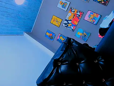 nathasha-hotts online show from July 3, 8:04 pm
