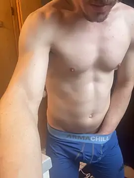 Lilsmokeshow017 online show from February 6, 7:29 pm