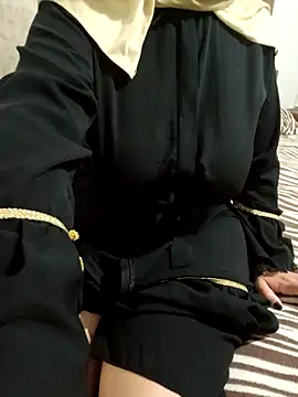 Saakoora online show from October 31, 8:15 am