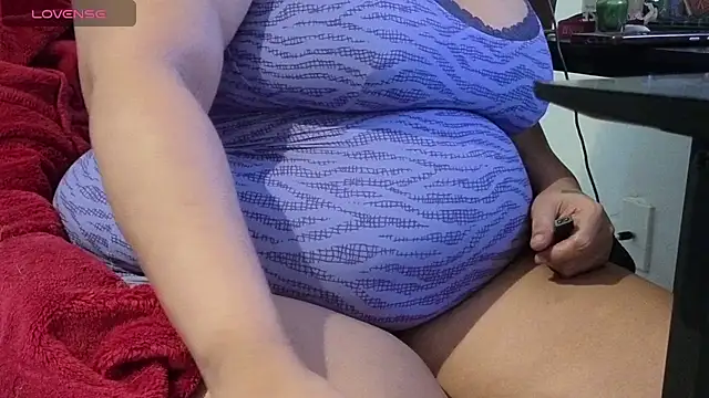 MrAndMrsCrook online show from October 8, 1:53 pm