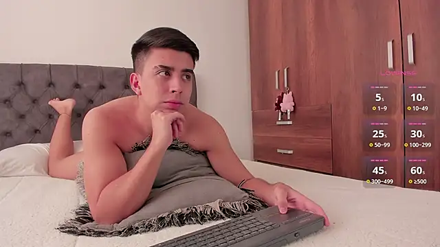 jordanmuskk online show from November 12, 3:56 pm