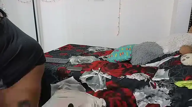 charlotte 077 online show from March 1, 10:02 am