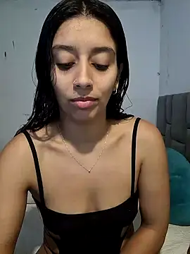 BrittanyDiaz online show from January 30, 7:48 pm
