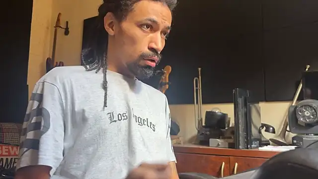 hotcamboy420 online show from November 27, 1:13 pm