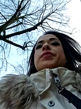 Snapshot of LydiaMaus96 chatting on February 1, 2:56 pm LydiaMaus96 online show from February 1, 2:56 pm