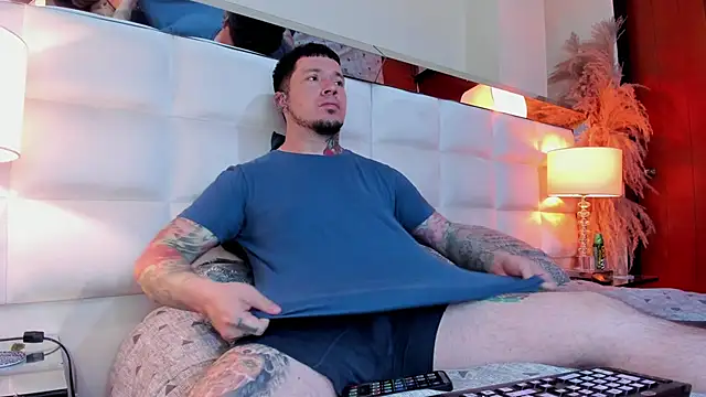 Adam tatto online show from October 30, 3:19 am