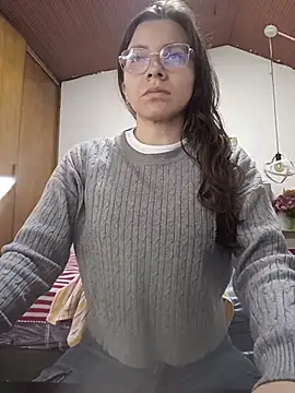 karlamorris  online show from January 13, 1:27 pm