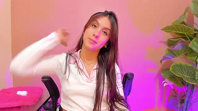 AlanaJones1 online show from March 9, 3:16 pm