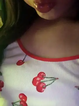 Snapshot of youka_tr chatting on July 29, 1:26 am youka tr online show from July 29, 1:26 am
